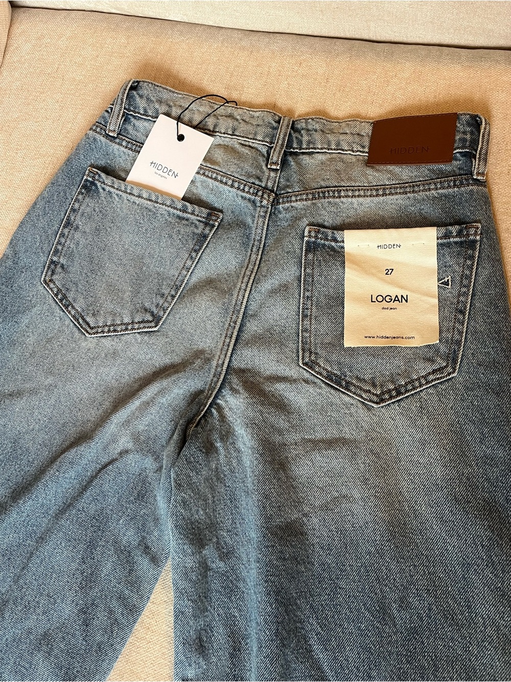 Hidden Jeans ‘Logan’ Women's Jeans in Washed Blue 27/ 30” Inseam